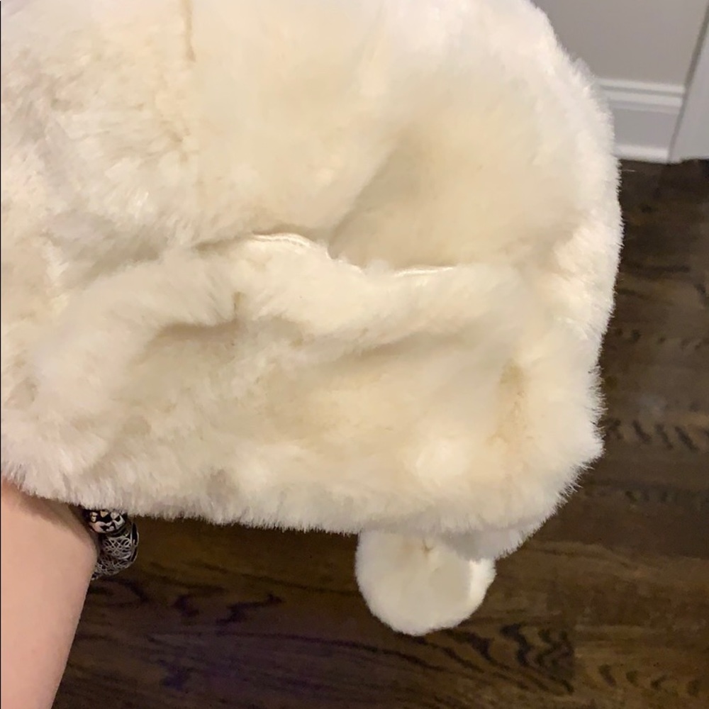 BABY HAT - Picture 2 of 3